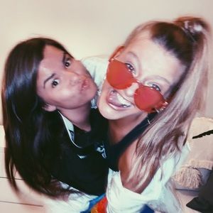 Meet your Posher, Lillian